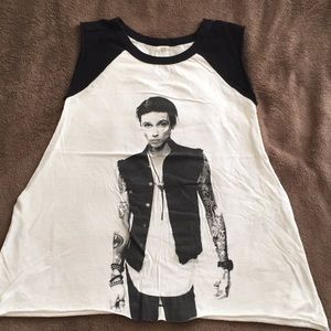 Andy Biersack muscle tank